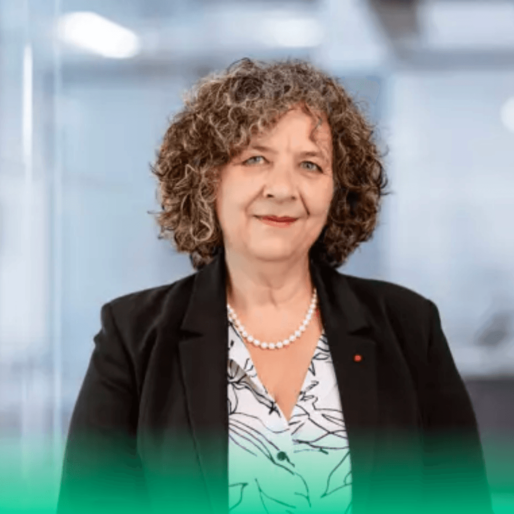 « Lorsqu’une décision est prise, elle doit se mettre en place dans les jours ou au plus tard les semaines qui suivent » – Entretien avec Frédérique Vidal, Directrice de la stratégie et de l’impact scientifique de SKEMA Business School