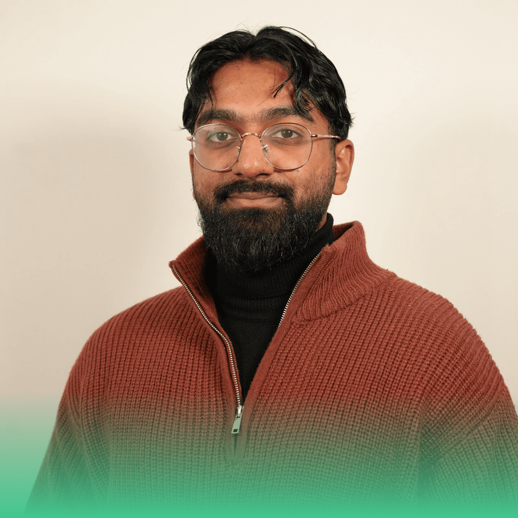 « Nous refusons que l’origine sociale soit un frein à l’ambition académique et professionnelle » – Entretien avec Dylan Selva, Directeur du développement d’Empower College